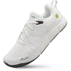 Addict M White