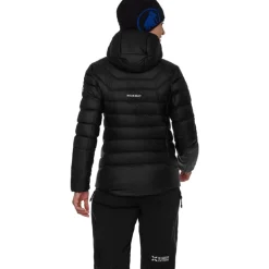 Eiger Nordwand Light Down IN Hooded Jack Black