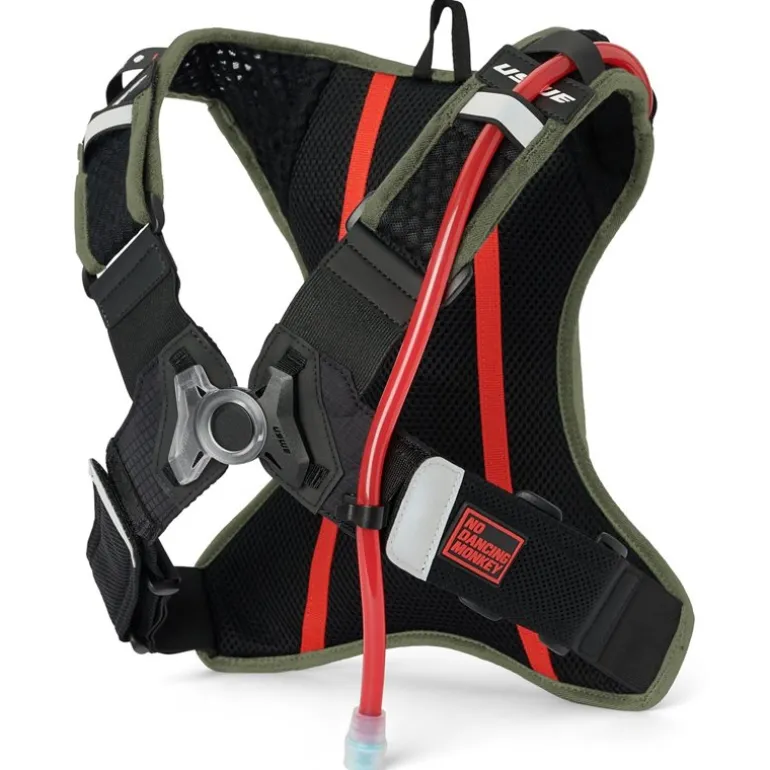 Outlander Xc 2L Hydration Pack Green