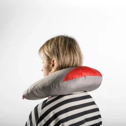 Quest Blanket Light Red