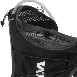 Strive 10 Vest Black