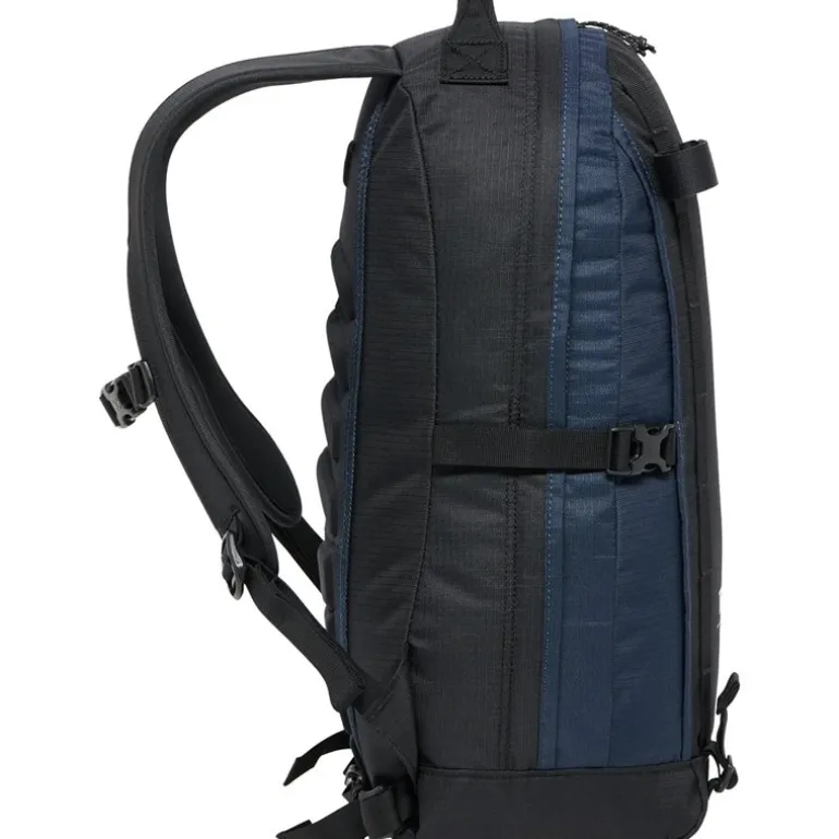 Tight Medium True Black/Tarn Blue